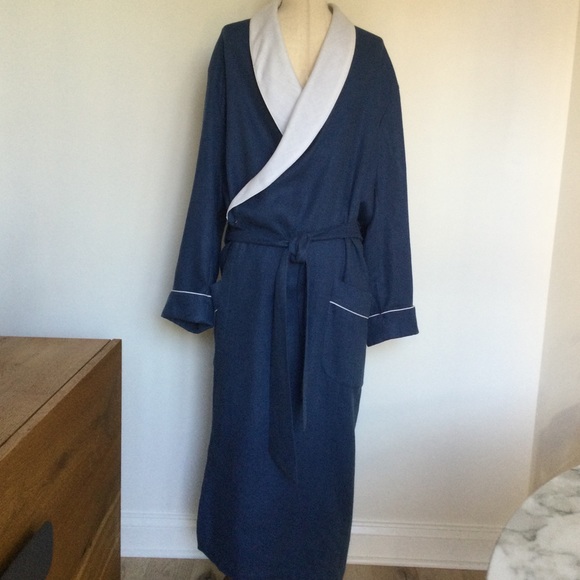 Unisex Robe - Picture 14 of 14